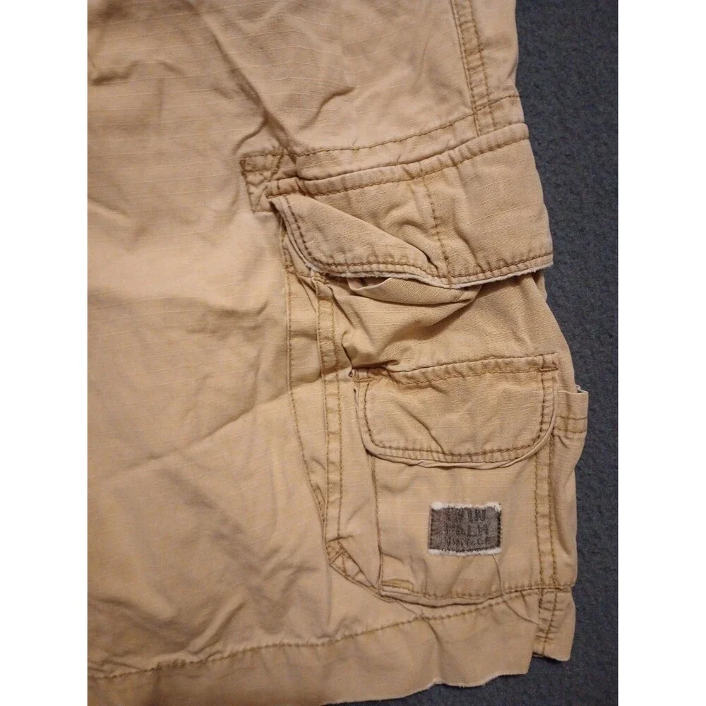 Union Bay Cargo Shorts Men’s Size 32 Tan Utility Shorts